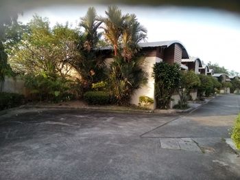 Imagen de los exteriores del Hotel Sutha Garden Resort Hat Yai. Foto 10