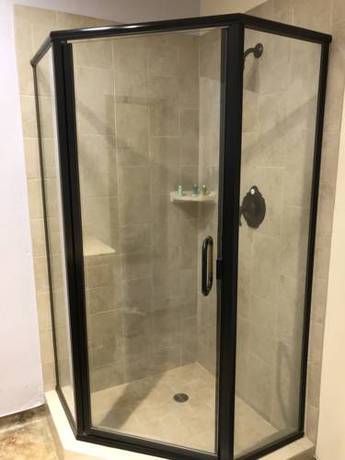 Imagen de la habitación del Hotel Sutter. Foto 2
