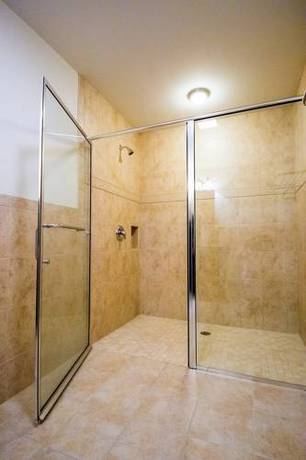 Imagen de la habitación del Hotel Sutton Inn. Foto 3