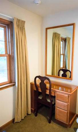 Imagen de la habitación del Hotel Sutton Inn. Foto 8