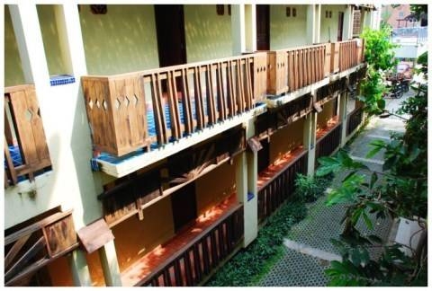 Imagen general del Hotel Sutus Court 2. Foto 18