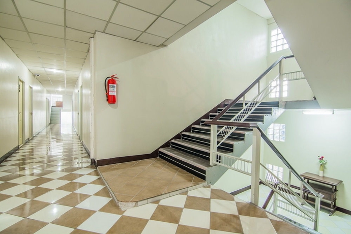 Imagen de los interiores del Hotel Sutus Court 3. Foto 14