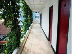 Imagen general del Hotel Sutus Court 5. Foto 3