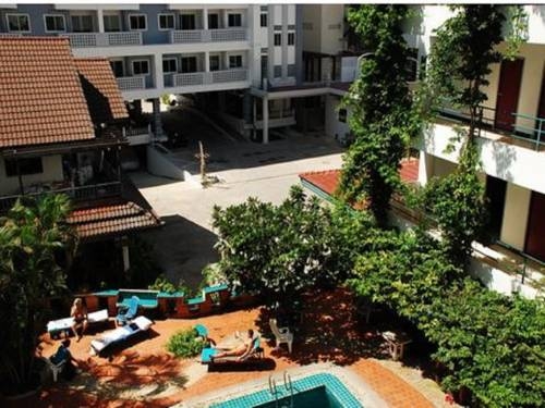 Imagen general del Hotel Sutus Court 5. Foto 7