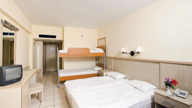 Imagen de la habitación del Hotel S&uuml;ral Garden. Foto 3