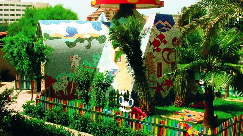Imagen de los exteriores del Hotel S&uuml;ral Garden. Foto 8
