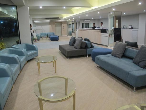 Imagen de los interiores del Hotel Suvarnabhumi Oriental Resort. Foto 19