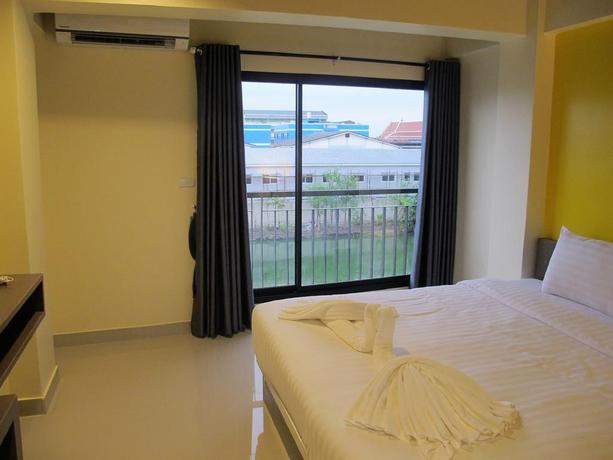 Imagen de la habitación del Hotel Suvarnabhumi Oriental Resort. Foto 11
