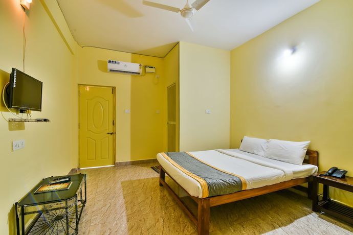 Imagen de la habitación del Hotel Suvian on Bagha Beach Goa. Foto 6