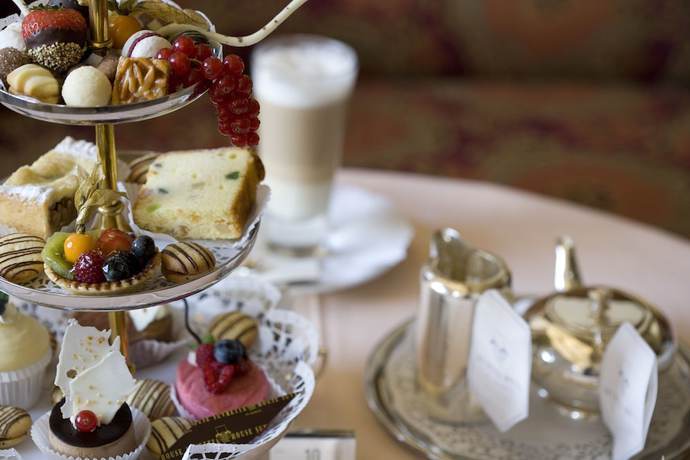 Imagen de los interiores del Hotel Suvretta House. Foto 13