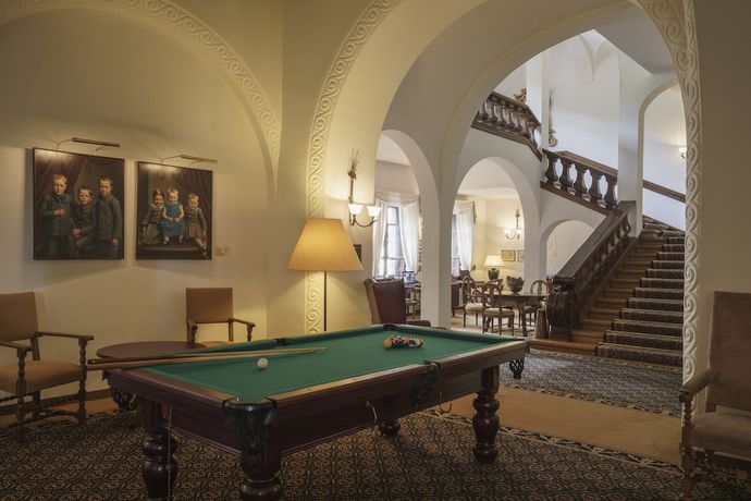 Imagen de los interiores del Hotel Suvretta House. Foto 18