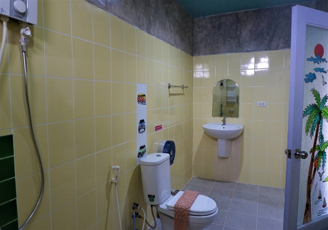 Imagen de la habitación del Hotel Suwanna Riverside. Foto 19