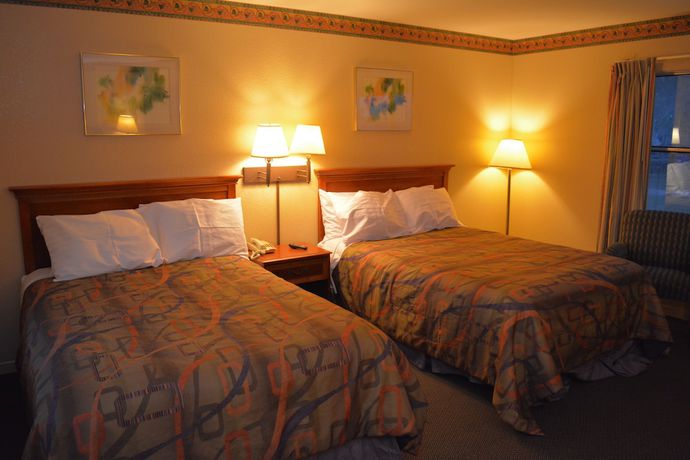 Imagen de la habitación del Hotel Suwannee Gables Motel and Marina. Foto 7