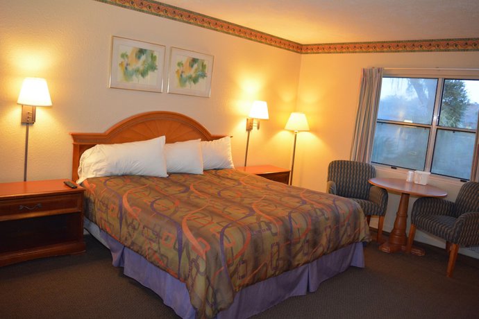 Imagen de la habitación del Hotel Suwannee Gables Motel and Marina. Foto 13