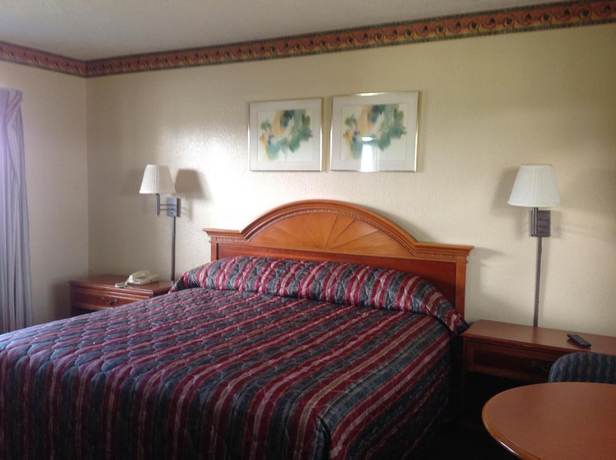 Imagen de la habitación del Hotel Suwannee Gables Motel and Marina. Foto 14