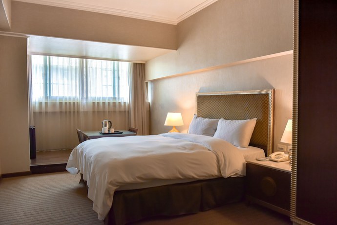Imagen general del Hotel Suye. Foto 1