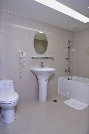 Imagen de la habitación del Hotel Suye. Foto 9
