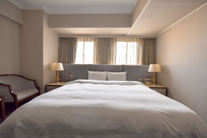 Imagen de la habitación del Hotel Suye. Foto 13