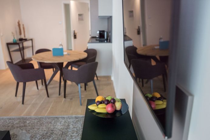 Imagen de la habitación del Hotel Suytes Business Studios. Foto 14