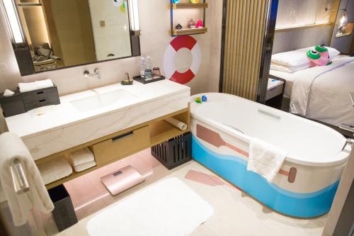 Imagen de la habitación del Hotel Suzhou Marriott Hotel Taihu Lake. Foto 7