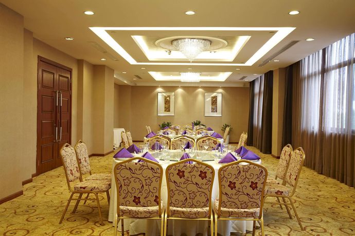 Imagen del bar/restaurante del Hotel Suzhou Xi'an Jiaotong-Liverpool International Conference Center. Foto 3