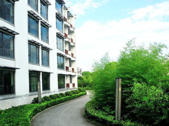 Imagen de los exteriores del Hotel Suzhou Xiangshan International. Foto 16