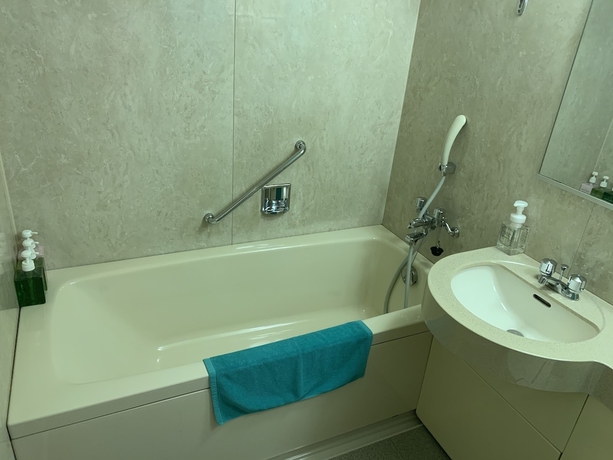 Imagen de la habitación del Hotel Suzuka Storia. Foto 11