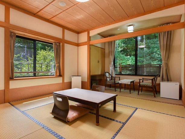 Imagen de la habitación del Hotel Suzuranso. Foto 4