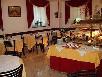 Imagen de la piscina del Hotel Sv. Benedikt. Foto 13