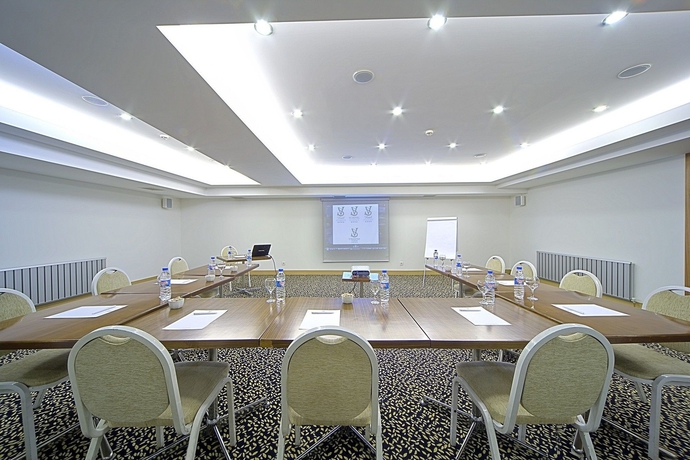 Imagen de los interiores del Hotel Sv Business Diyarbakır. Foto 9