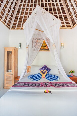 Imagen general del Hotel Svaha Private Villas Ceningan. Foto 3