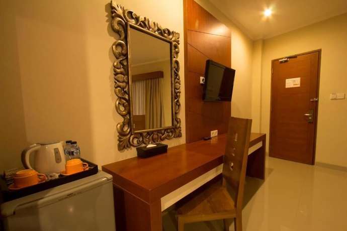 Imagen de la habitación del Hotel Svarna Sanur. Foto 16