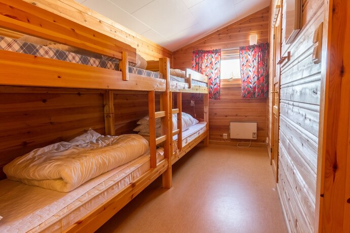 Imagen general del Hotel Sveastranda Camping. Foto 8