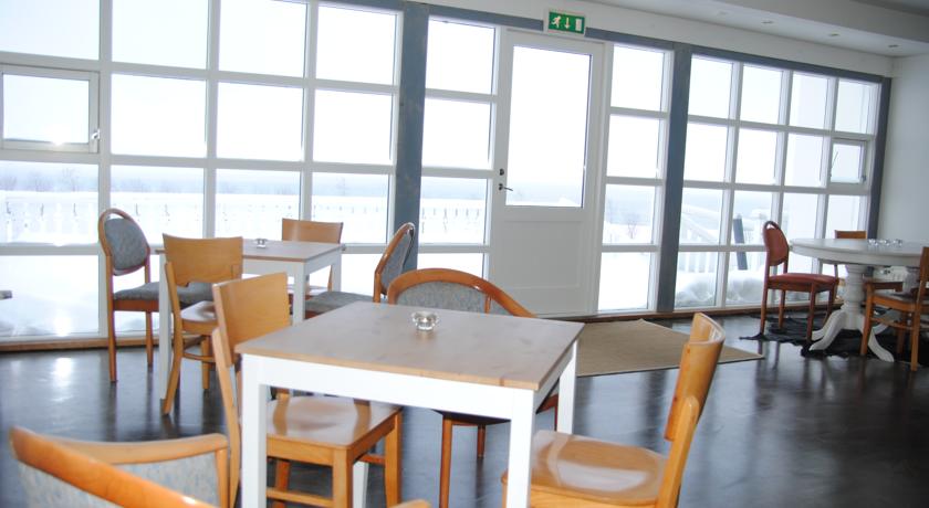 Imagen de los interiores del Hotel Sveinbjarnargerdi. Foto 9