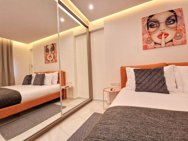 Imagen de la habitación del Hotel Sveltos Residence Suites. Foto 2