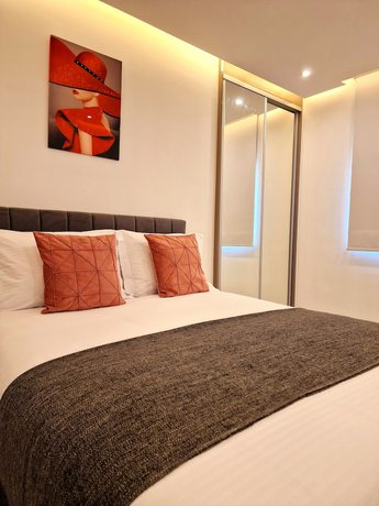 Imagen de la habitación del Hotel Sveltos Residence Suites. Foto 6