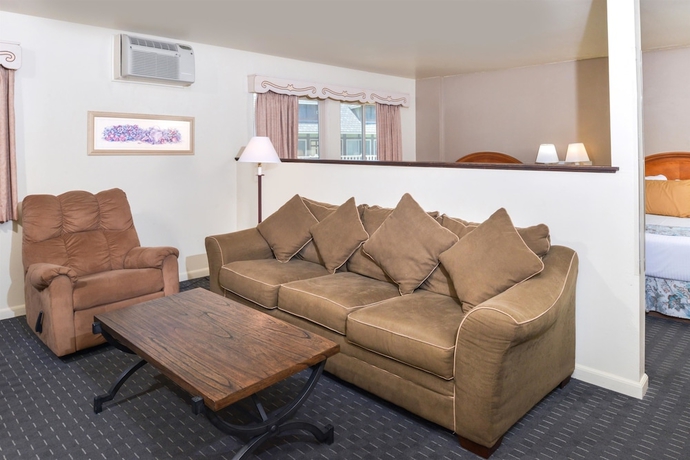Imagen de la habitación del Hotel Svendsgaard's Lodge- Americas Best Value Inn & Sui. Foto 8