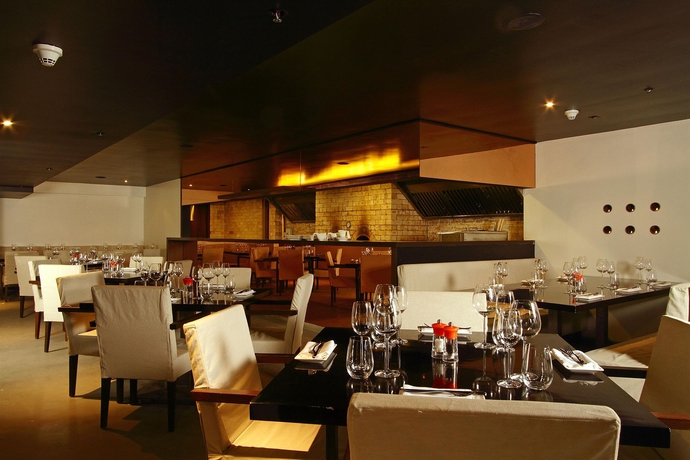 Imagen del bar/restaurante del Hotel Svenska Design , Mumbai. Foto 2