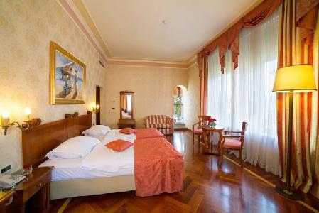 Imagen del bar/restaurante del Hotel Sveti Jakov. Foto 5