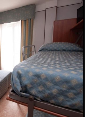 Imagen de la habitación del Hotel Svizzera. Foto 2