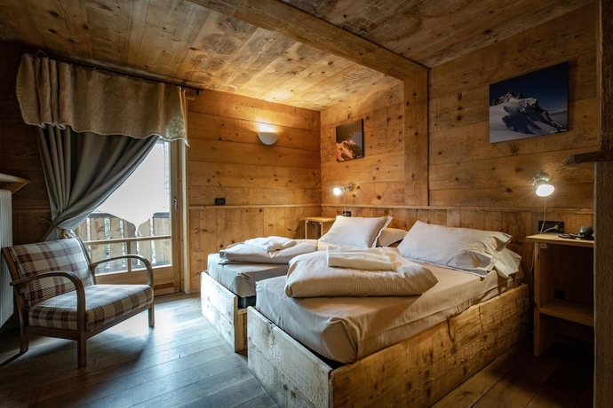 Imagen de la habitación del Hotel Svizzero, Courmayeur. Foto 11