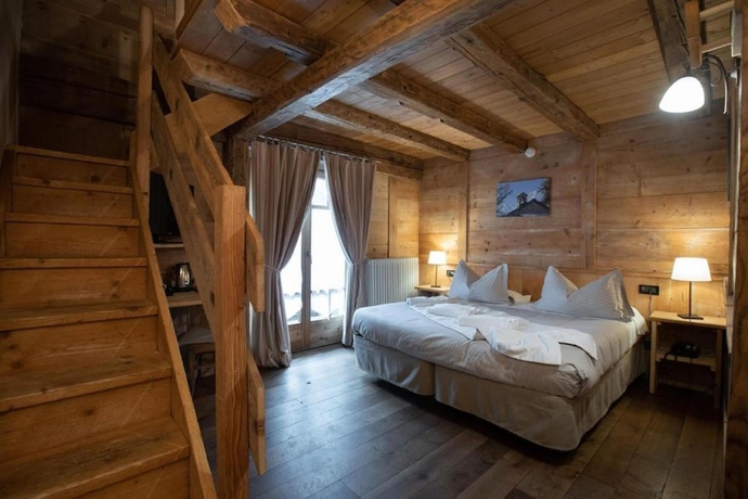 Imagen de la habitación del Hotel Svizzero, Courmayeur. Foto 13