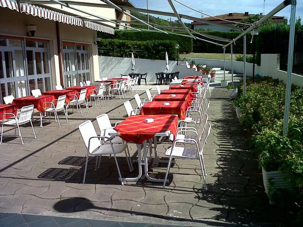 Imagen general del Hotel Svizzero, Sangineto Lido. Foto 3