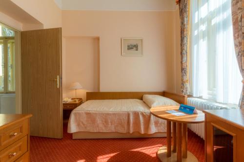Imagen de la habitación del Hotel Svoboda. Foto 8