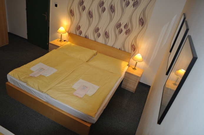 Imagen de la habitación del Hotel Svornost. Foto 15