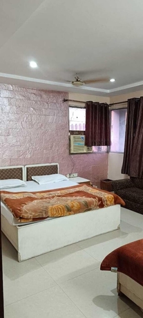 Imagen de la habitación del Hotel Swaagat. Foto 4
