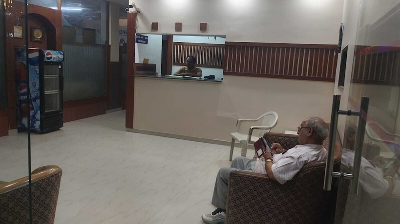 Imagen de los interiores del Hotel Swaagat. Foto 12
