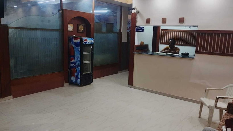 Imagen de los interiores del Hotel Swaagat. Foto 13