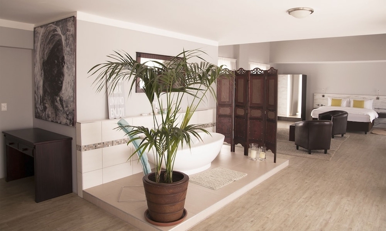 Imagen de la habitación del Hotel Swakopmund Plaza. Foto 9