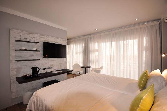 Imagen de la habitación del Hotel Swakopmund Plaza. Foto 12